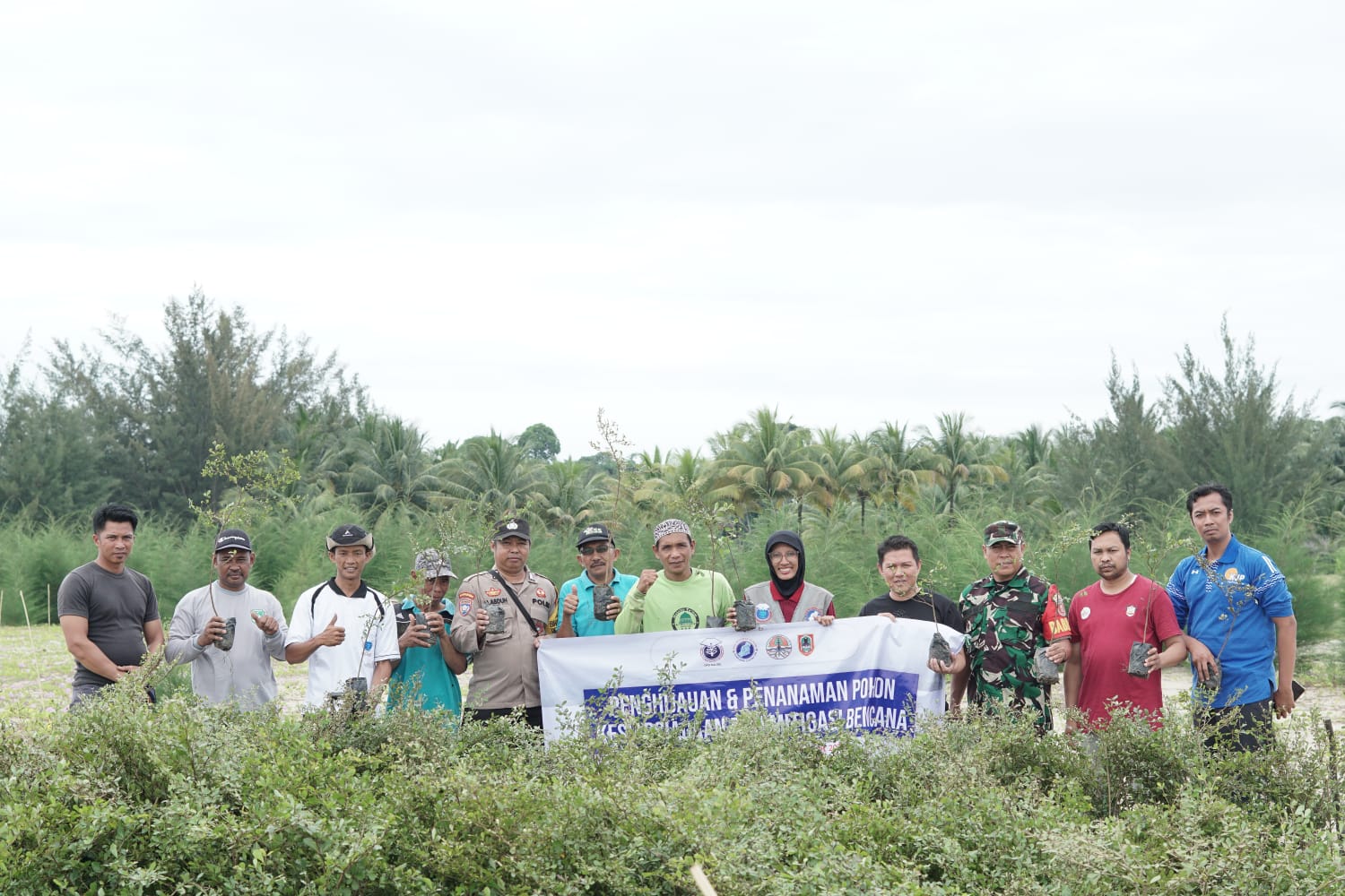 ARM HA IPB KALSEL TANAM 1.200 BIBIT POHON DI TANAH BUMBU