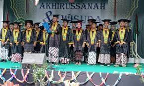 WISUDA TK SMP